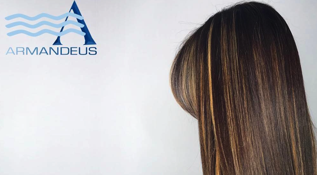 Highlights by Linda Benlolo at Salon Armandeus Doral