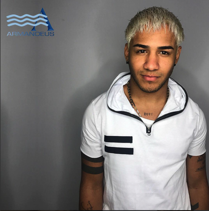 Richard Camacho singer of CNCO visited us at Salon Armandeus Doral