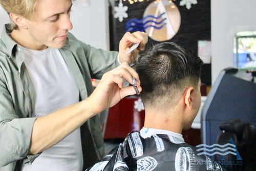 Barber Andrea Amighetti in Salon Armandeus Doral