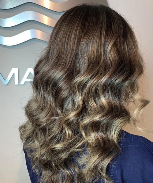 Visit us at hair salon Armandeus Orlando to get this hair color and style