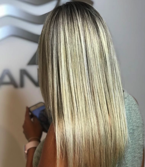 The best hair salon for platinum blonde is Salon Armandeus Orlando