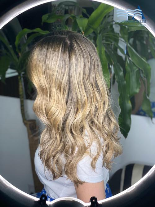 If you're looking to have a perfect blonde visit us at hair salon Armandeus Doral